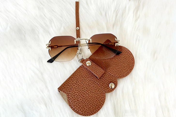 The Light of Minimalist Design: The Evolution of Frameless Sunglasses and Brand Customization Strategies